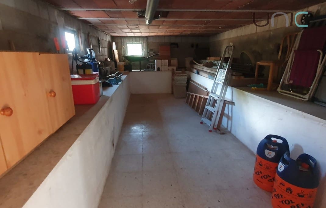 3 bedroom Villa for sale in La Nucia with garage - € 370,000 (Ref: 10155919)