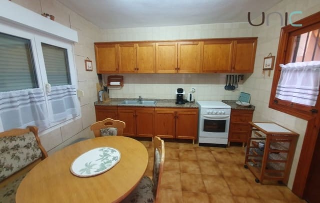 3 soveværelse Villa til salg i La Nucia med garage - € 370.000 (Ref: 10155919)