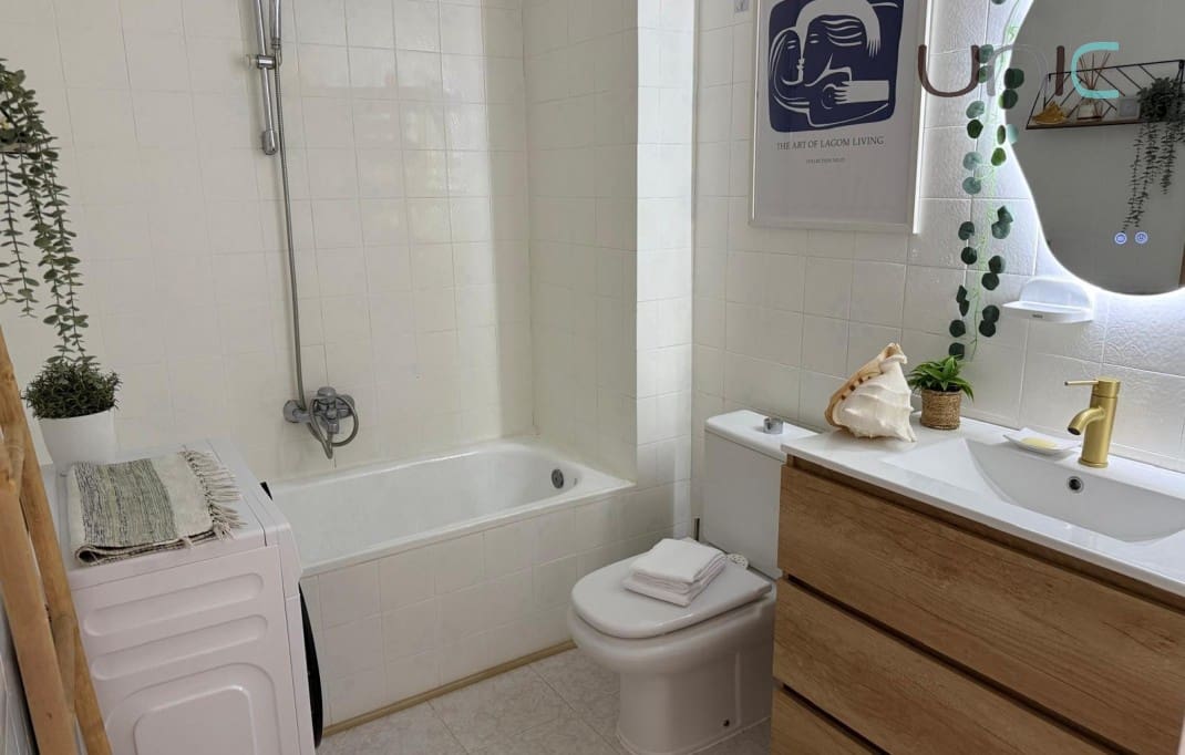 1 quarto Apartamento para arrendar em Albir com piscina - 1 000 € (Ref: 10182029)