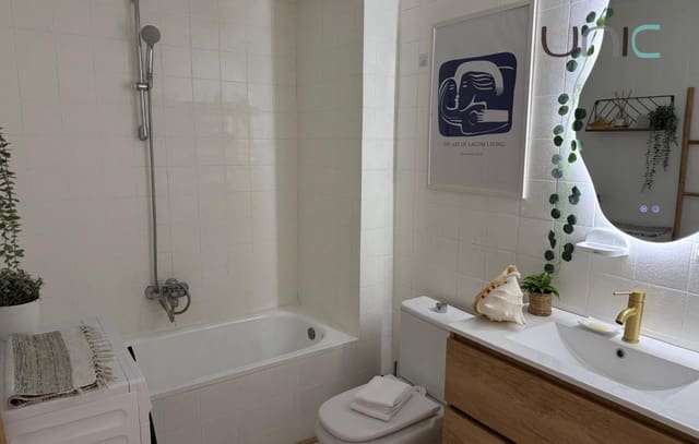 1 quarto Apartamento para arrendar em Albir, Alfaz del Pi / L'Alfàs del Pi com piscina - 1 000 € (Ref: 10182029)