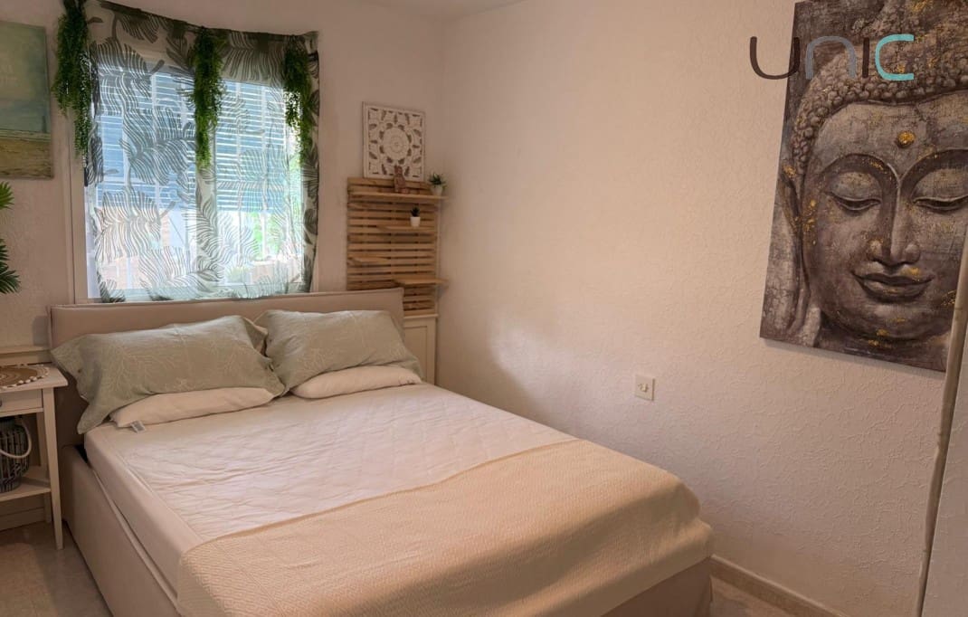 1 quarto Apartamento para arrendar em Albir com piscina - 1 000 € (Ref: 10182029)