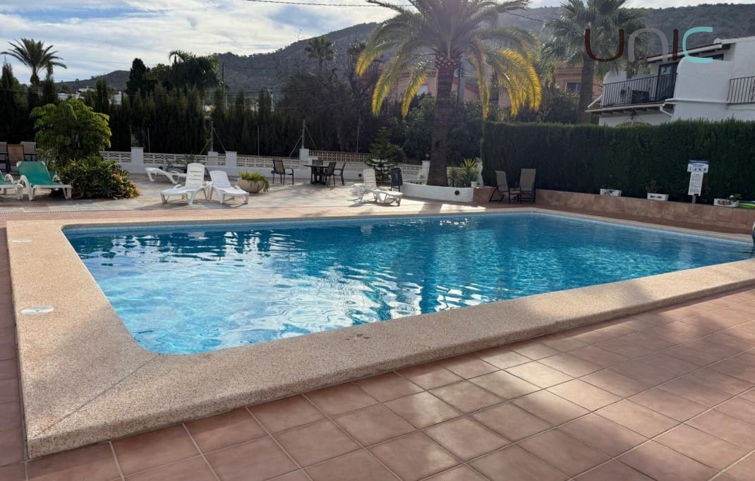 1 quarto Apartamento para arrendar em Albir com piscina - 1 000 € (Ref: 10182029)