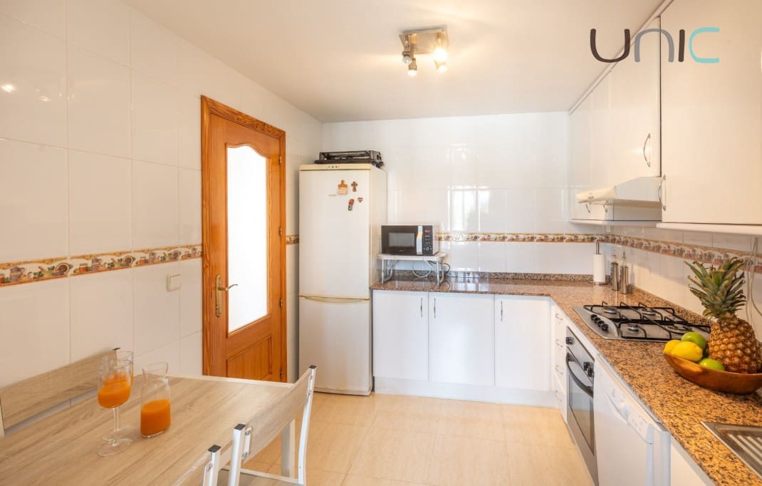 Casa de 3 habitaciones en Albir en venta con piscina garaje - 399.000 € (Ref: 10183728)