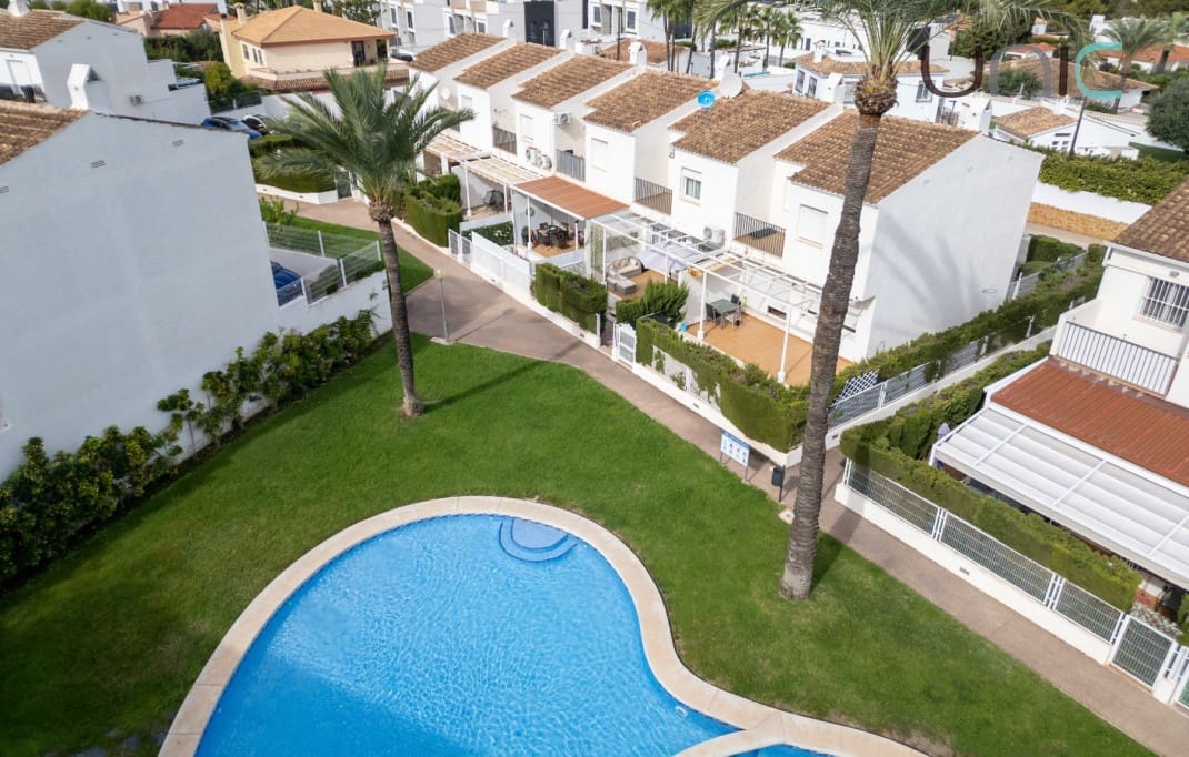 Casa de 3 habitaciones en Albir en venta con piscina garaje - 399.000 € (Ref: 10183728)