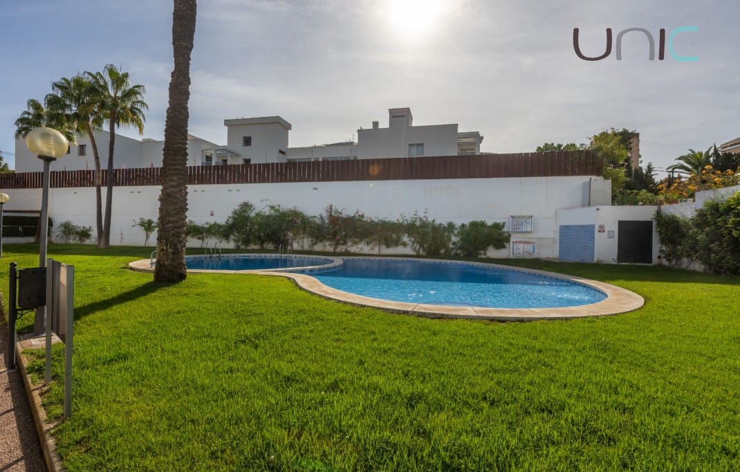 Casa de 3 habitaciones en Albir en venta con piscina garaje - 399.000 € (Ref: 10183728)