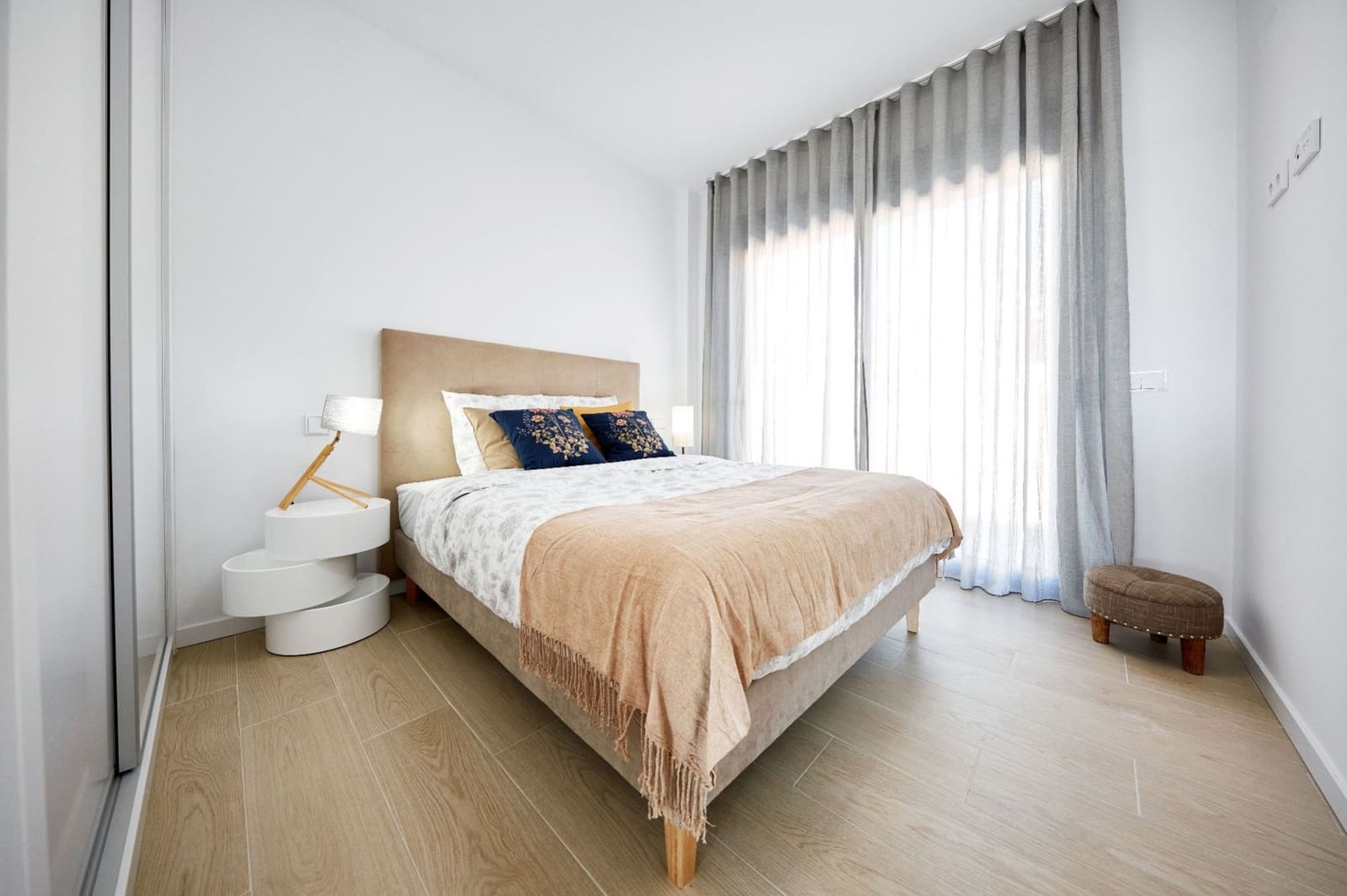 3 sovrum Lägenhet att hyra i Finestrat med pool - 1 200 € (Ref: 5353945)