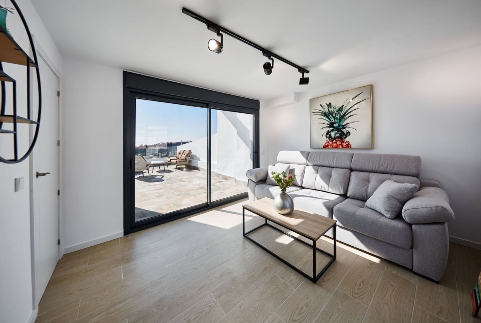 3 sovrum Lägenhet att hyra i Finestrat med pool - 1 200 € (Ref: 5353945)