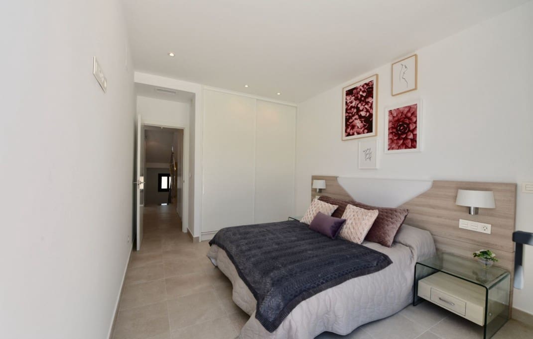 3 quarto Moradia para venda em La Nucia com piscina - 448 092 € (Ref: 6444871)