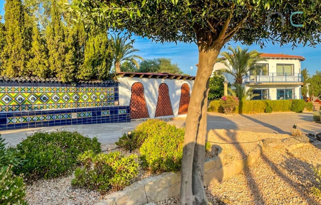 5 quarto Moradia para venda em Alfaz del Pi / L'Alfas del Pi com piscina - 995 000 € (Ref: 6844737)