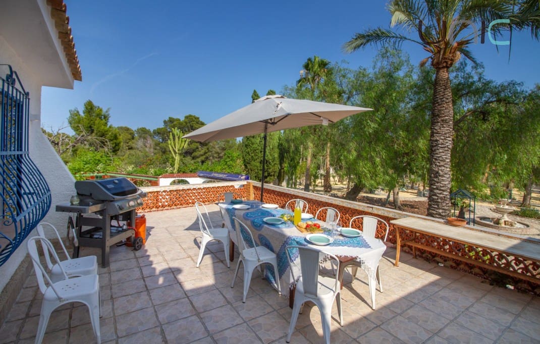 5 quarto Moradia para venda em Alfaz del Pi / L'Alfas del Pi com piscina - 995 000 € (Ref: 6844737)