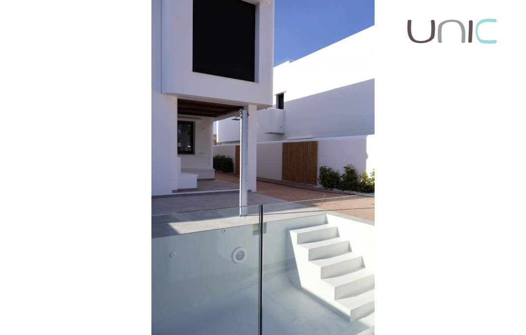 4 soveværelse Villa til salg i Albir med swimmingpool - € 895.000 (Ref: 6921010)