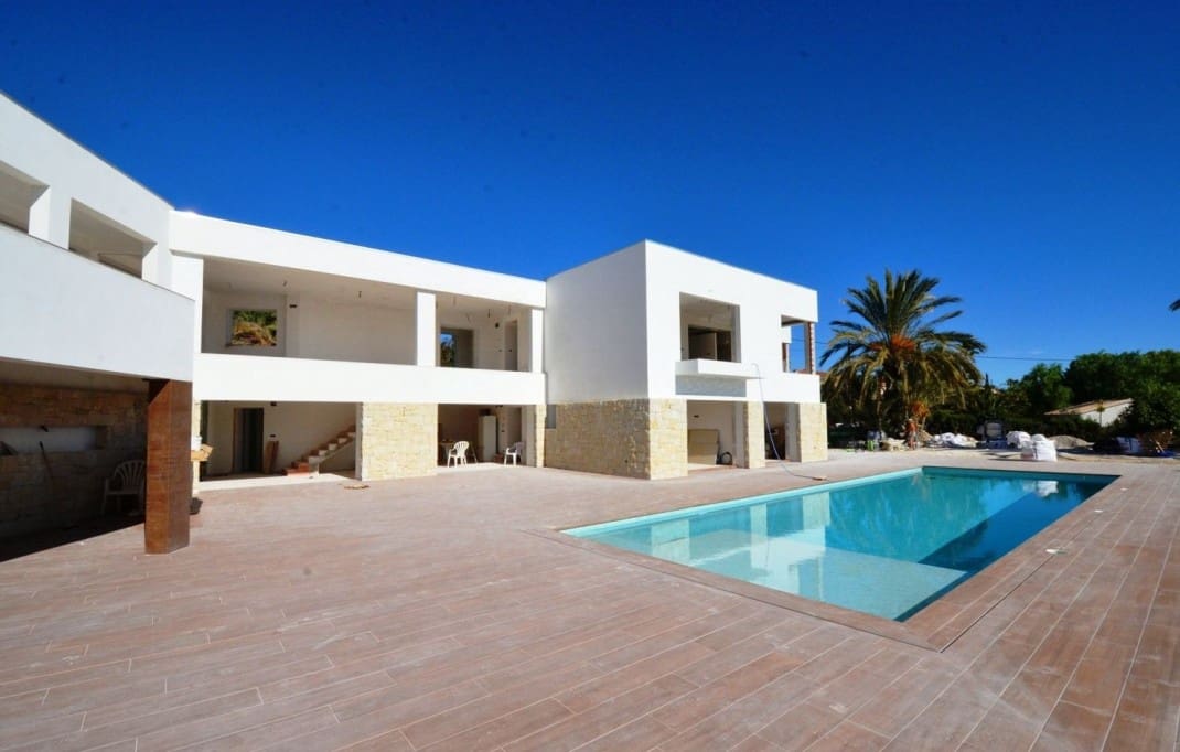 5 Zimmer Villa zu verkaufen in Altea mit Pool - 2.250.000 € (Ref: 7092734)