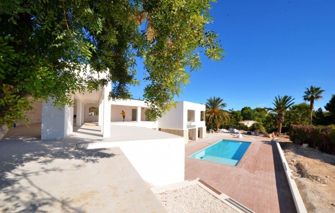 5 Zimmer Villa zu verkaufen in Altea mit Pool - 2.250.000 € (Ref: 7092734)