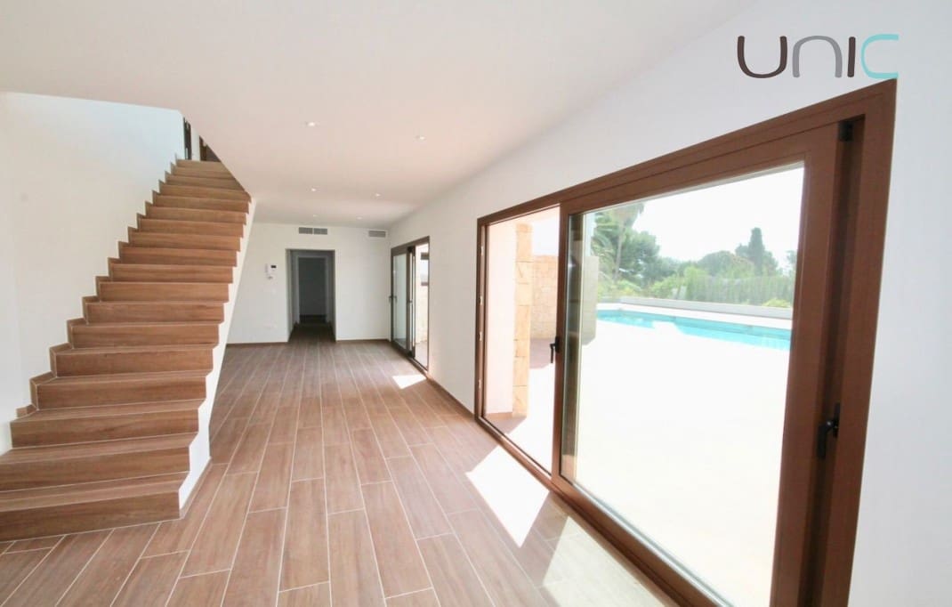 5 Zimmer Villa zu verkaufen in Altea mit Pool - 2.250.000 € (Ref: 7092734)