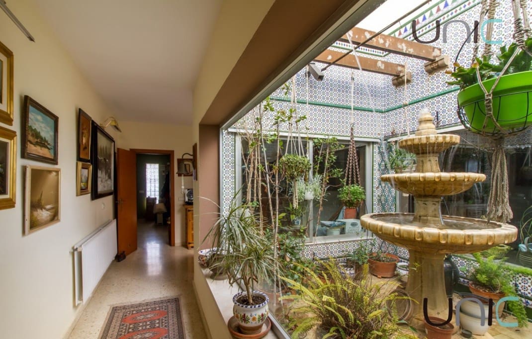 5 soverom Villa til salgs i La Nucia med svømmebasseng - € 1 100 000 (Ref: 7301063)