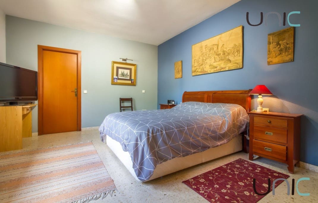 5 soverom Villa til salgs i La Nucia med svømmebasseng - € 1 100 000 (Ref: 7301063)