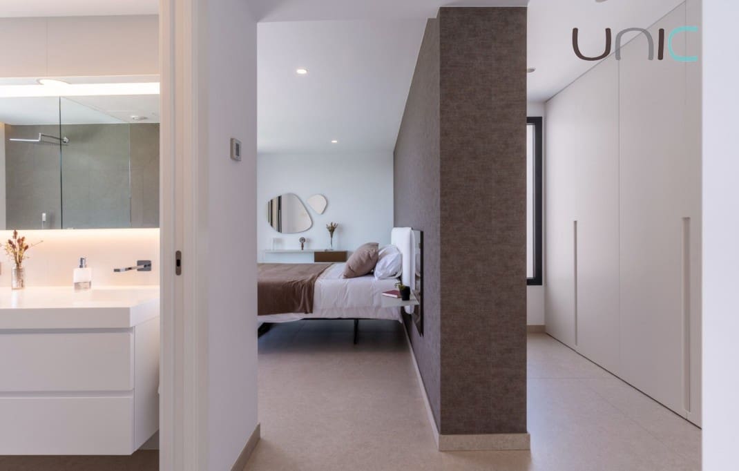 4 bedroom Villa for sale in Altea with pool - € 1,921,000 (Ref: 7453915)