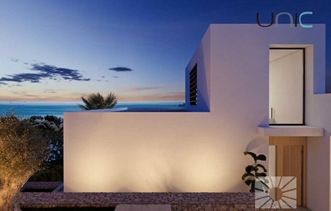 4 bedroom Villa for sale in Altea with pool - € 1,921,000 (Ref: 7453915)