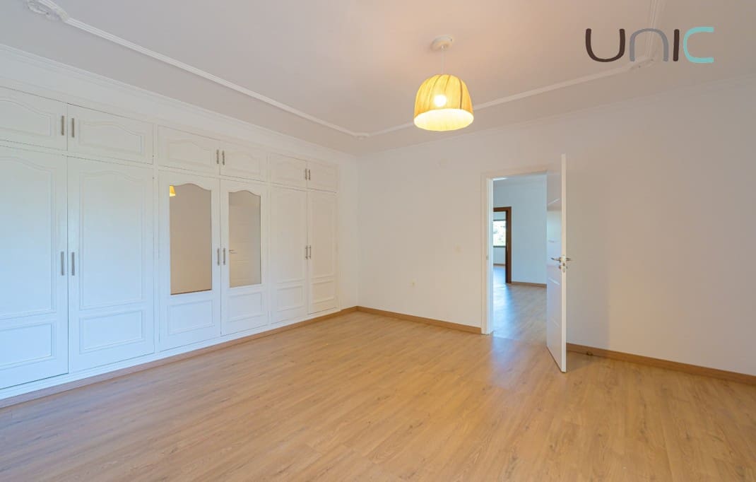 Chalet de 7 habitaciones en Alfaz del Pi / L'Alfàs del Pi en venta con piscina - 1.049.900 € (Ref: 7808973)