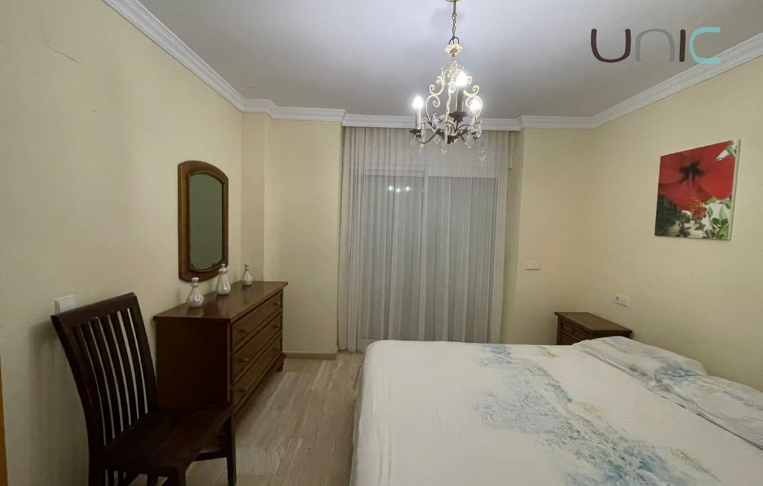 2 quarto Apartamento para arrendar em Albir com piscina garagem - 1 650 € (Ref: 7898206)