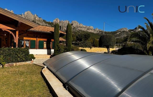 4 soverom Villa til salgs i Finestrat Pueblo, Finestrat med svømmebasseng - € 950 000 (Ref: 7900289)