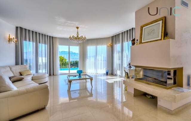 5 bedroom Villa for sale in Albir, Alfaz del Pi / L'Alfàs del Pi with pool - € 2,980,000 (Ref: 7968872)