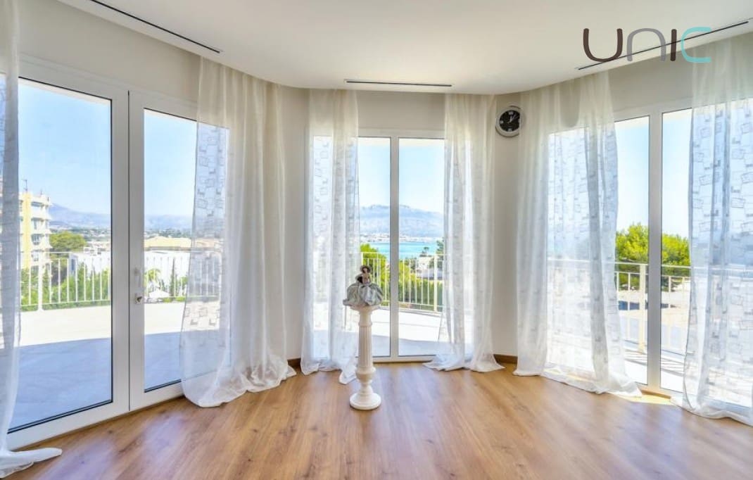 5 sypialnia Willa na sprzedaż w Albir z basenem - 2 980 000 € (Ref: 7968872)