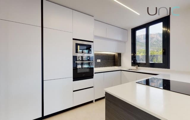 4 Zimmer Villa zu verkaufen in Polop mit Pool - 595.000 € (Ref: 8024282)