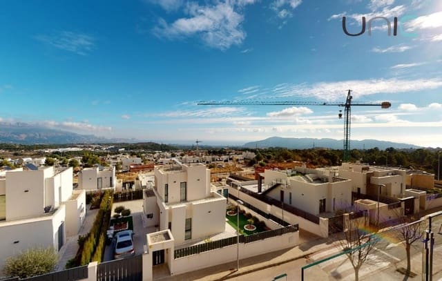 4 Zimmer Villa zu verkaufen in Polop mit Pool - 595.000 € (Ref: 8024282)