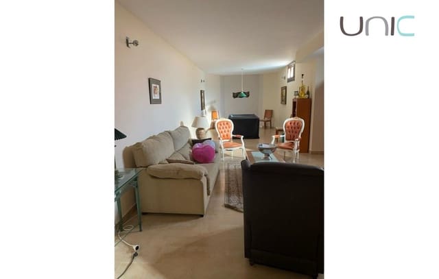 5 soveværelse Villa til leje i Alfaz del Pi / L'Alfàs del Pi med swimmingpool - € 2.600 (Ref: 8036027)