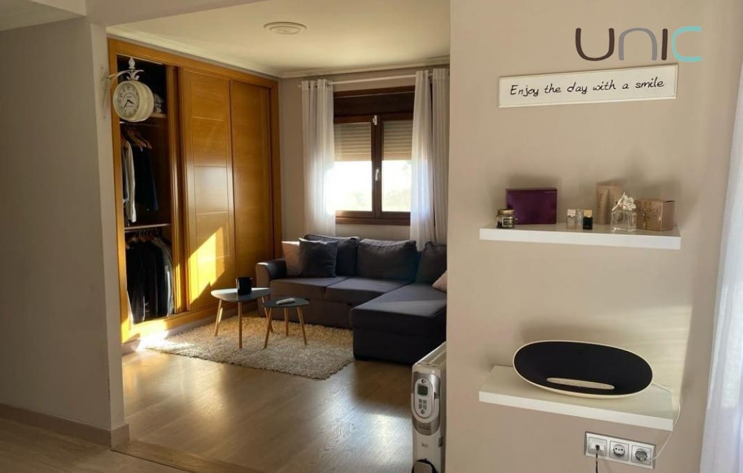 5 soveværelse Villa til leje i Alfaz del Pi / L'Alfas del Pi med swimmingpool - € 2.600 (Ref: 8036027)