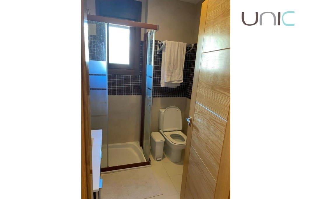 5 soveværelse Villa til leje i Alfaz del Pi / L'Alfas del Pi med swimmingpool - € 2.600 (Ref: 8036027)