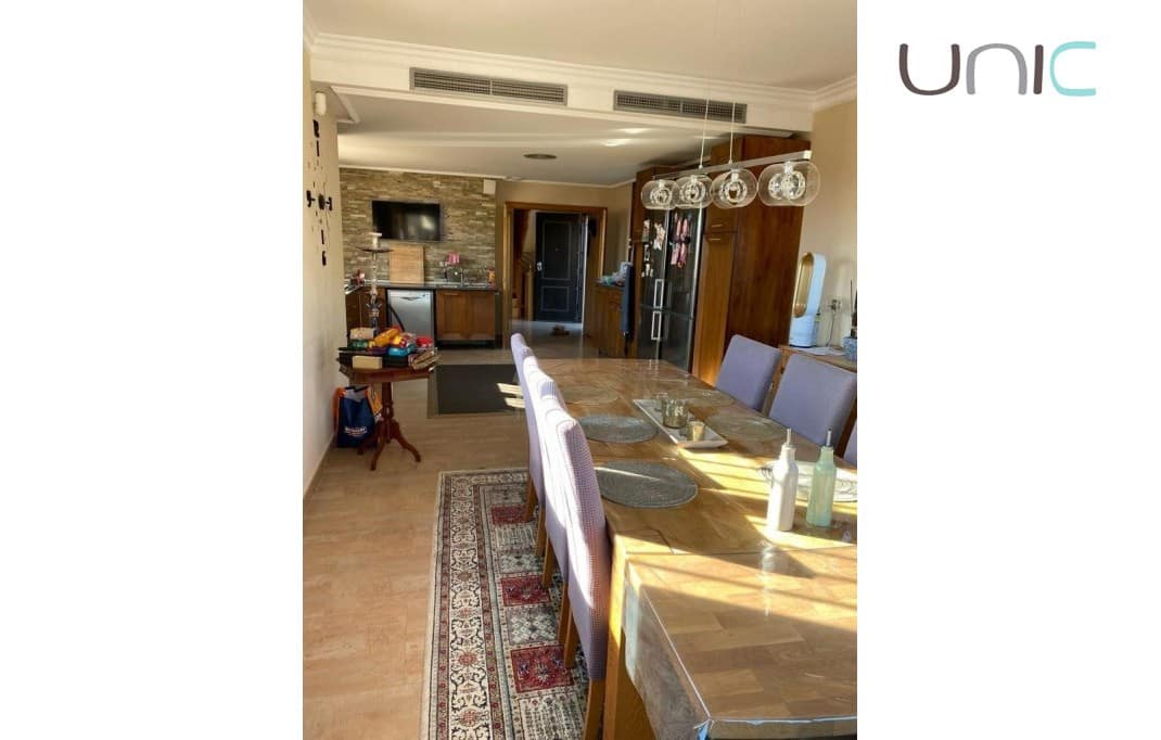 5 soveværelse Villa til leje i Alfaz del Pi / L'Alfas del Pi med swimmingpool - € 2.600 (Ref: 8036027)