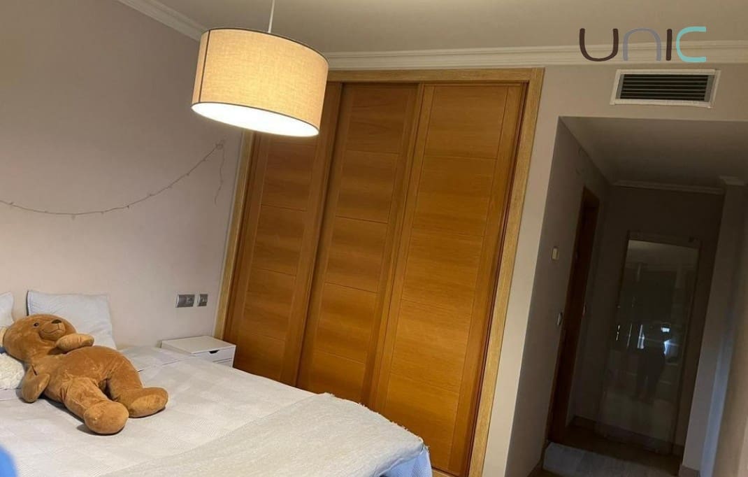 5 soveværelse Villa til leje i Alfaz del Pi / L'Alfas del Pi med swimmingpool - € 2.600 (Ref: 8036027)