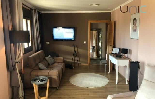 5 soveværelse Villa til leje i Alfaz del Pi / L'Alfàs del Pi med swimmingpool - € 2.600 (Ref: 8036027)