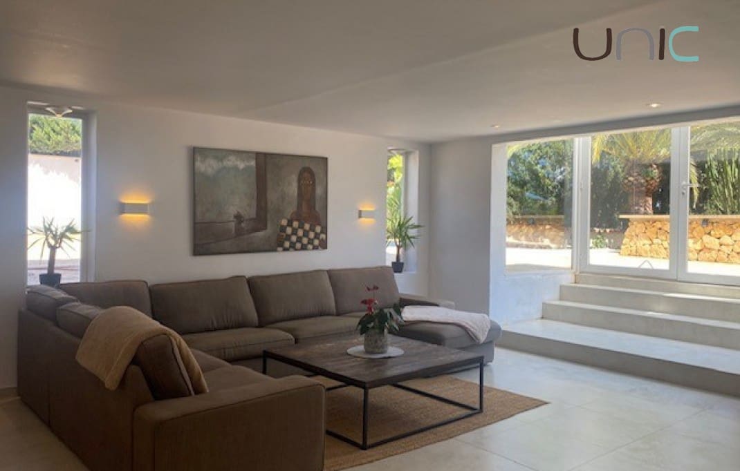 Chalet de 5 habitaciones en La Nucia en venta con piscina - 695.000 € (Ref: 8098068)