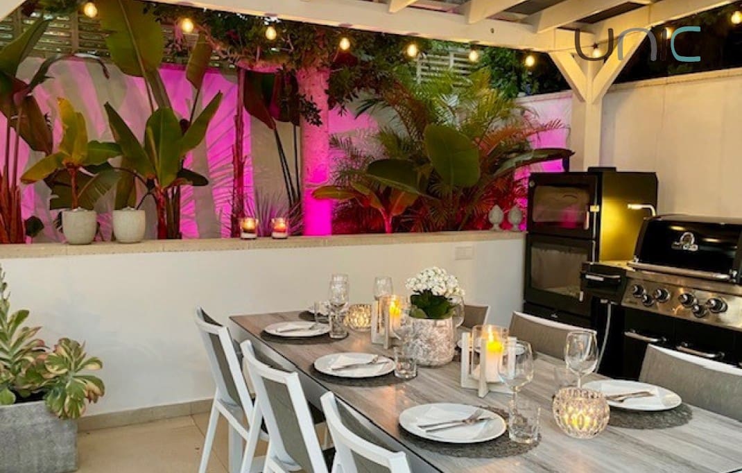 Chalet de 5 habitaciones en La Nucia en venta con piscina - 695.000 € (Ref: 8098068)