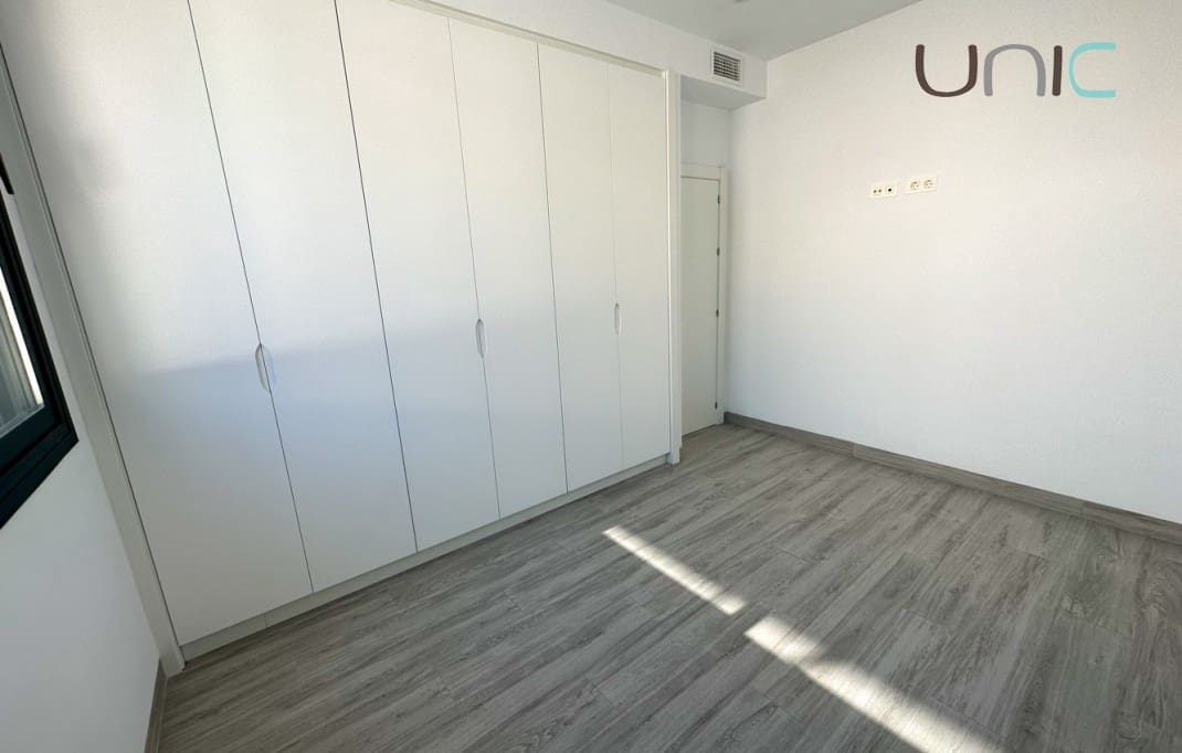 3 bedroom Villa for sale in Polop - € 592,000 (Ref: 8108116)