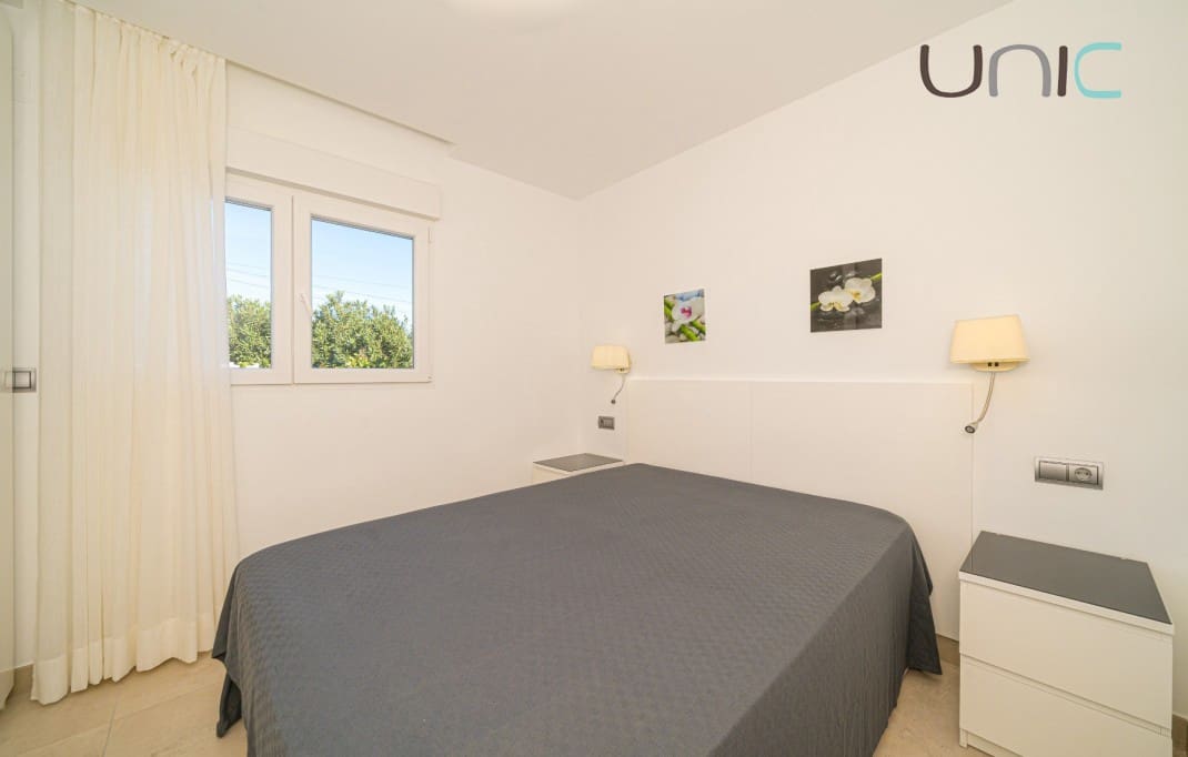 4 Zimmer Villa zu verkaufen in Albir mit Pool - 1.150.000 € (Ref: 8270665)