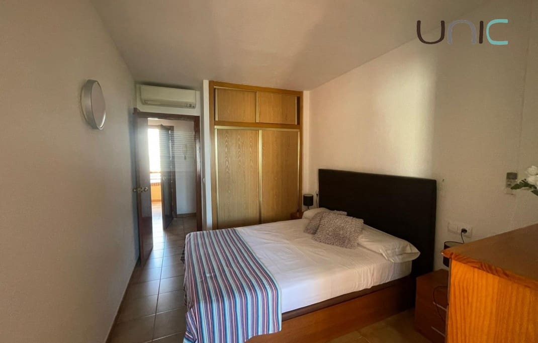 2 Zimmer Apartment zu vermieten in Benidorm mit Pool - 1.000 € (Ref: 8512347)