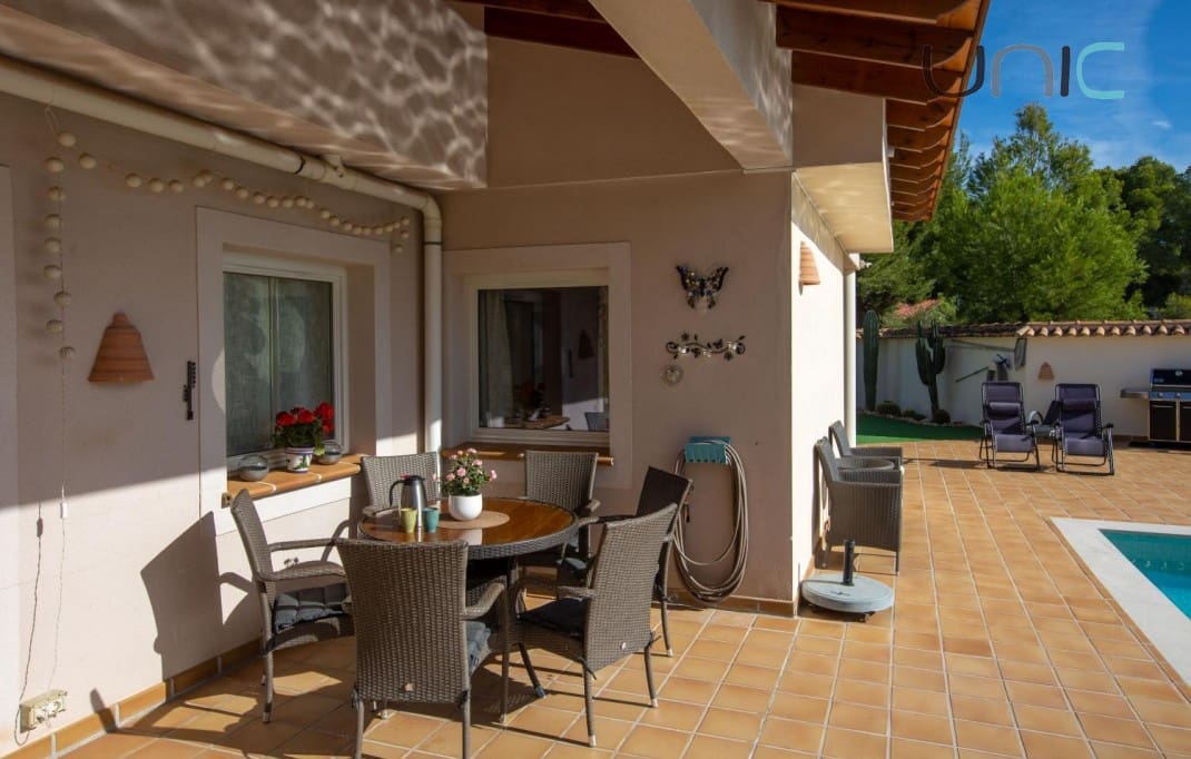 7 camera da letto Villa in vendita in Alfaz del Pi / L'Alfas del Pi con piscina - 795.000 € (Rif: 8614034)