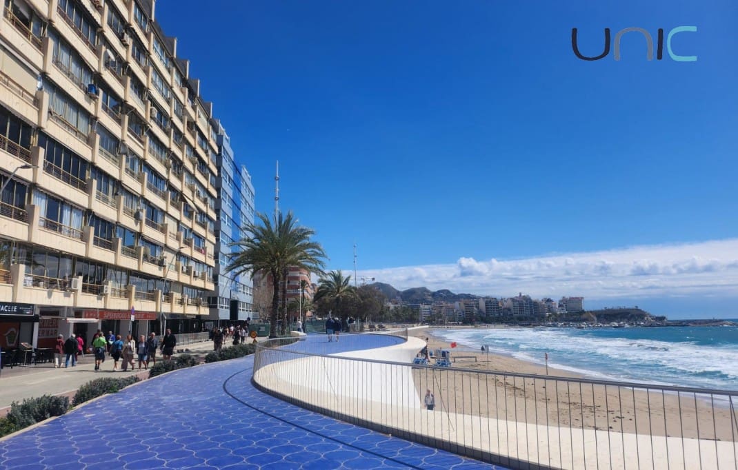 1 soverom Leilighet til salgs i Benidorm med svømmebasseng - € 294 000 (Ref: 8912044)