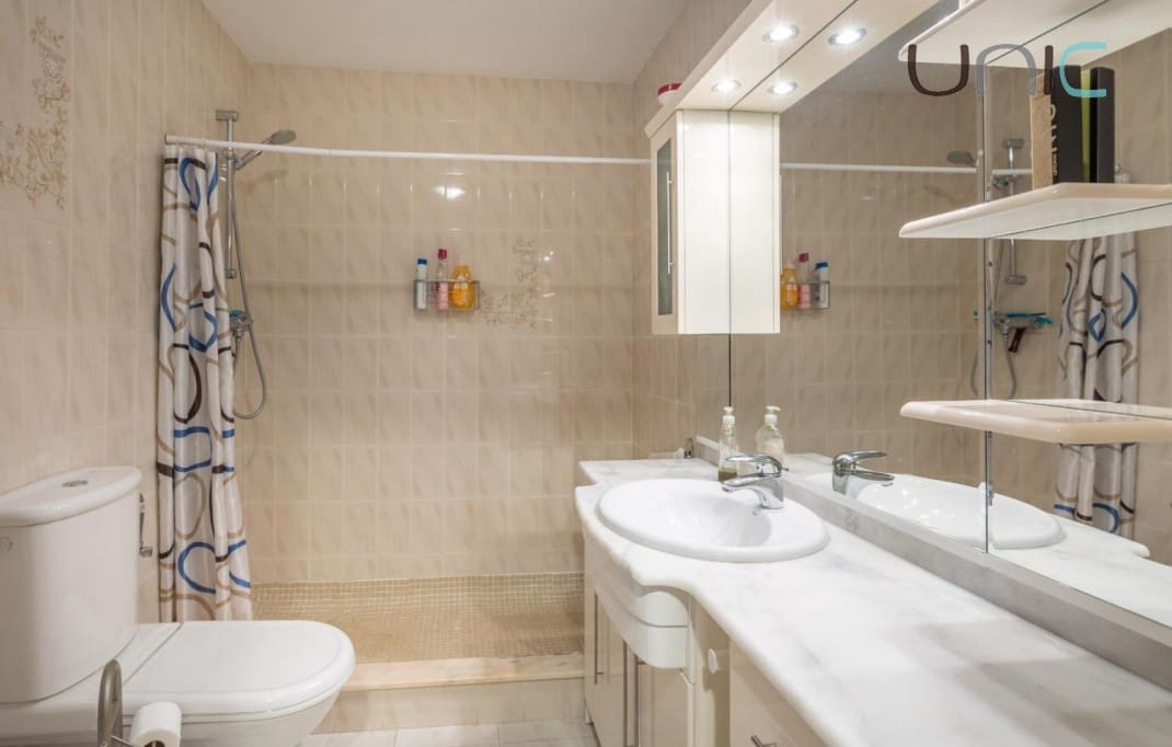 4 sovrum Villa till salu i Alfaz del Pi / L'Alfas del Pi - 495 000 € (Ref: 8922942)