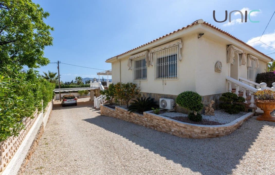 4 sovrum Villa till salu i Alfaz del Pi / L'Alfas del Pi - 495 000 € (Ref: 8922942)