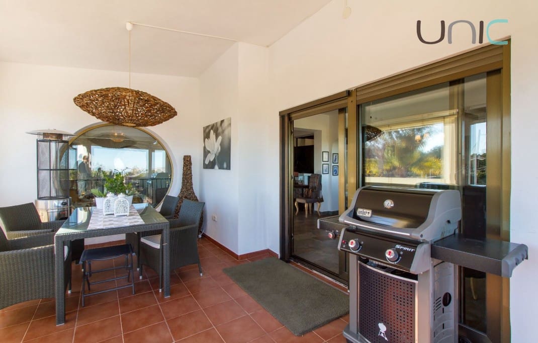 5 sypialnia Willa na sprzedaż w La Nucia z basenem - 840 000 € (Ref: 8977420)