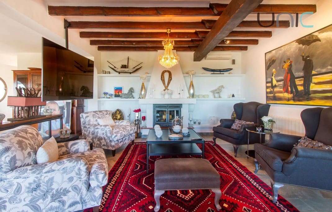 5 sypialnia Willa na sprzedaż w La Nucia z basenem - 840 000 € (Ref: 8977420)