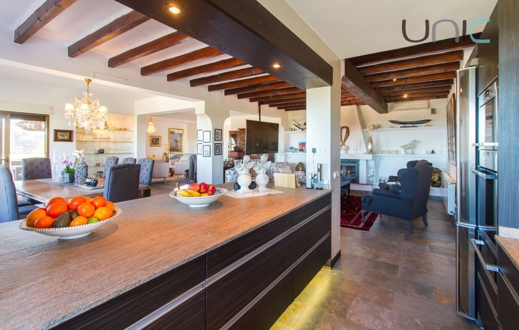 5 sypialnia Willa na sprzedaż w La Nucia z basenem - 840 000 € (Ref: 8977420)