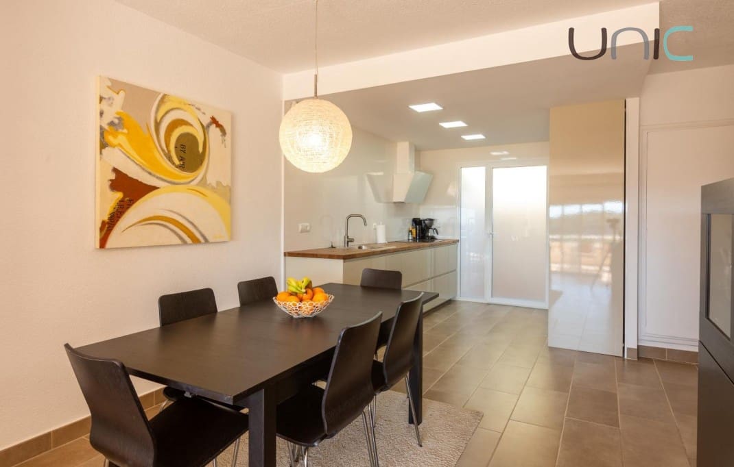 3 bedroom Bungalow for sale in Altea with pool garage - € 385,000 (Ref: 9004110)