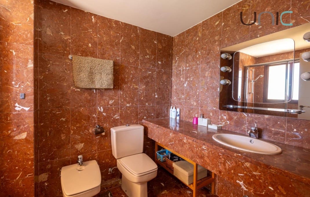 3 bedroom Bungalow for sale in Altea with pool garage - € 385,000 (Ref: 9004110)