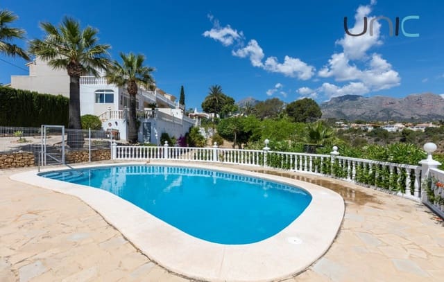 3 bedroom Bungalow for sale in La Nucia with pool - € 320,000 (Ref: 9013167)